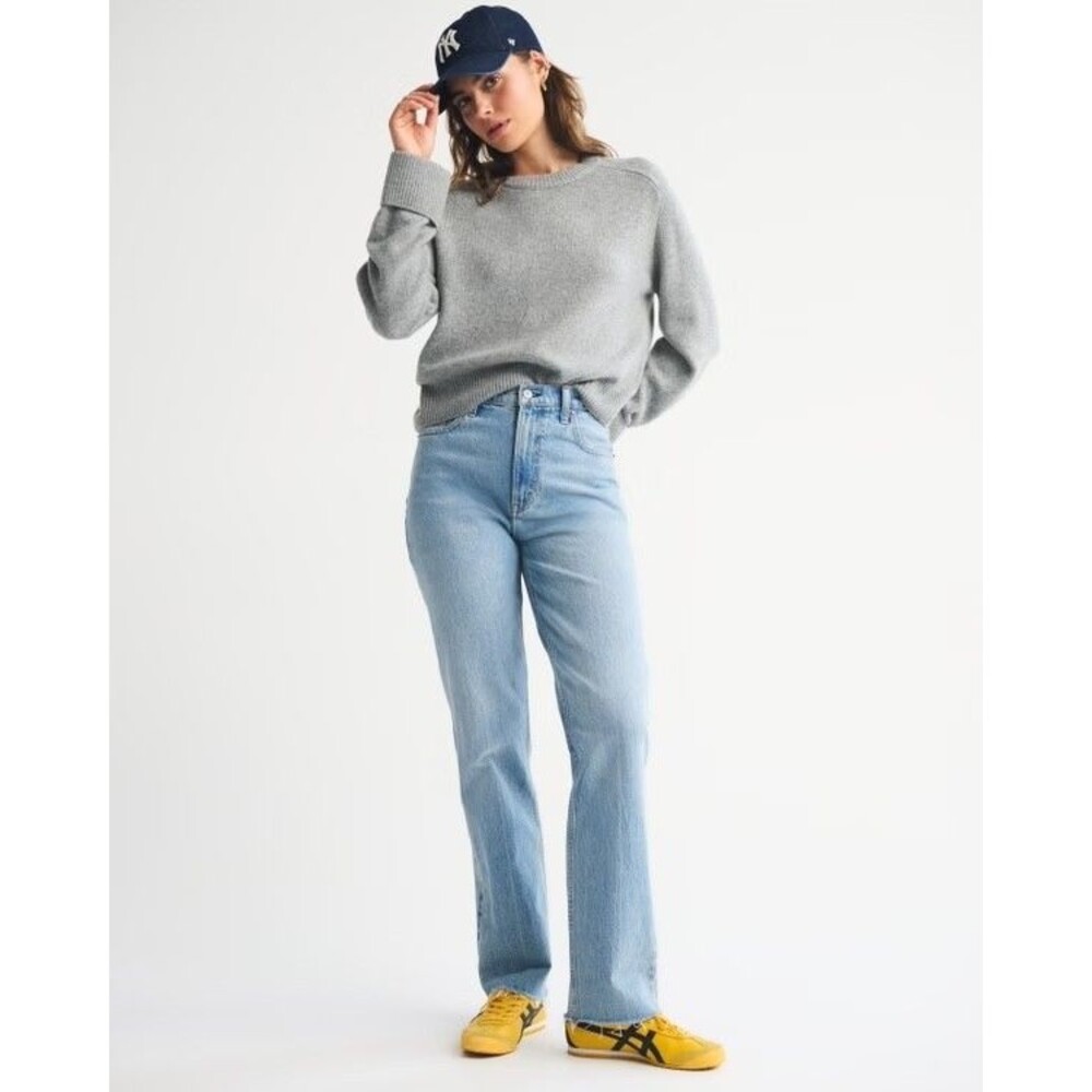 Abercrombie & Fitch 90s Straight Jeans Women's 34 18S Ultra High Rise NWT